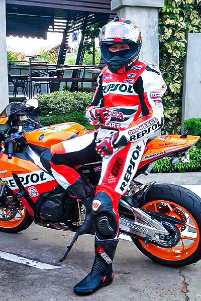 Motorbike Racing Leather Apparels
